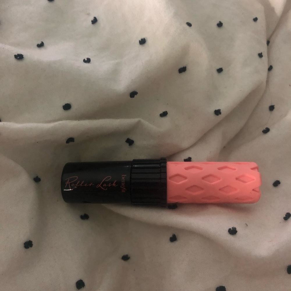 benefit roller lash